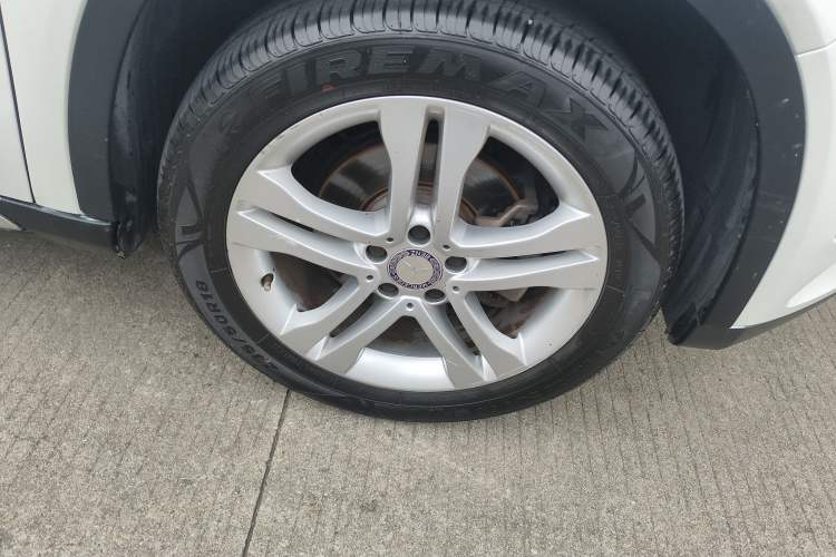 Used Mercedes-Benz GLA 2016 GLA 200 Sport Edition Right Front Wheel Hub