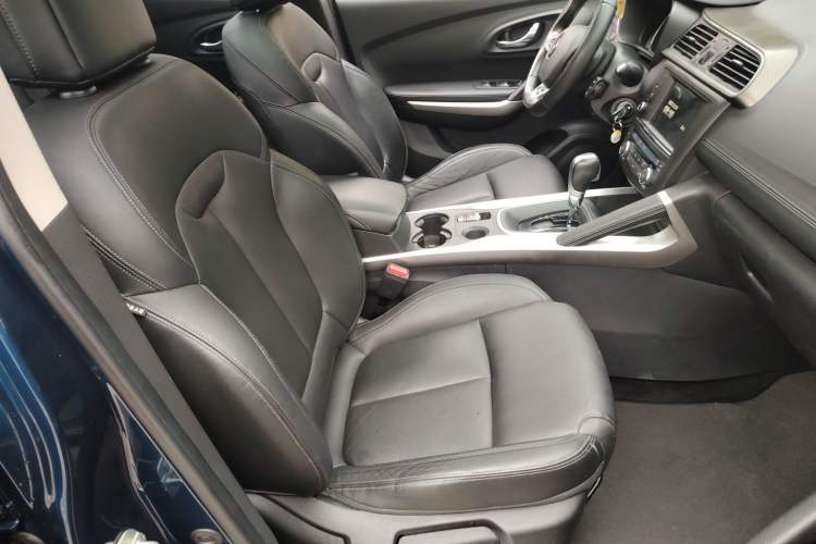 Used Renault Kadjar 2016 2.0L Two-Wheel-Drive Luxury Edition
