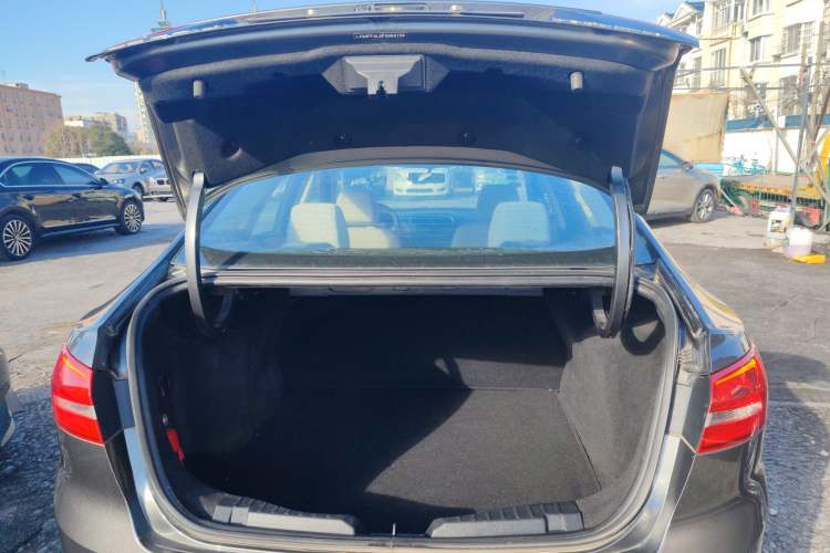 Used Ford Escort 2015 1.5L Automatic Comfort Edition
