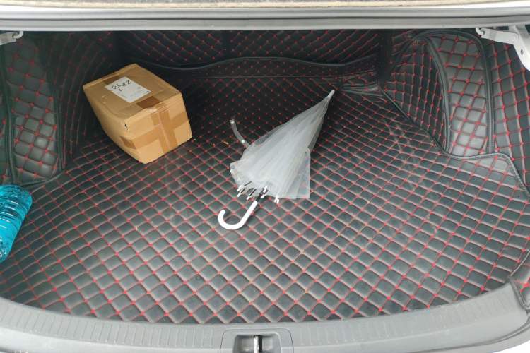 Used Toyota Corolla 2019 1.2T S-CVT Sport Edition Trunk