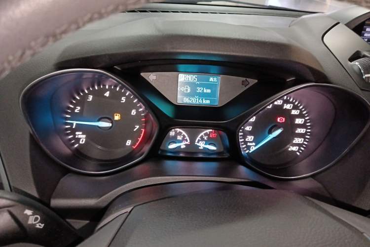 Used Ford Kuga 2015 1.5L GTDi Two-Wheel Drive Fashion Edition
