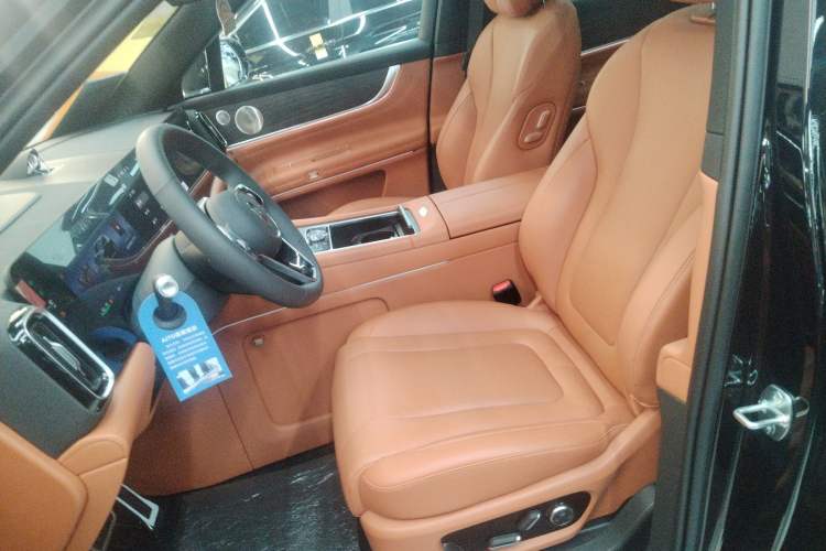 Used Hima AITO M9 2024 Range-Extended Ultra Version 52 kWh 5-Seater Model