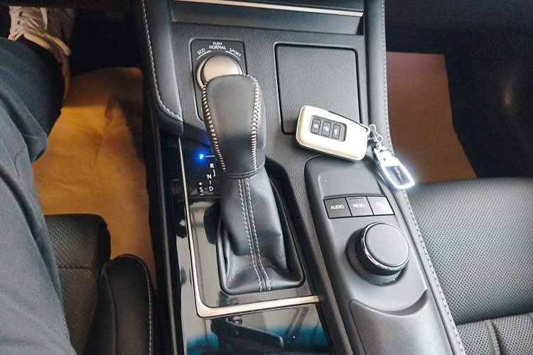 Used Lexus ES 2016 200 Midnight Special Limited Edition