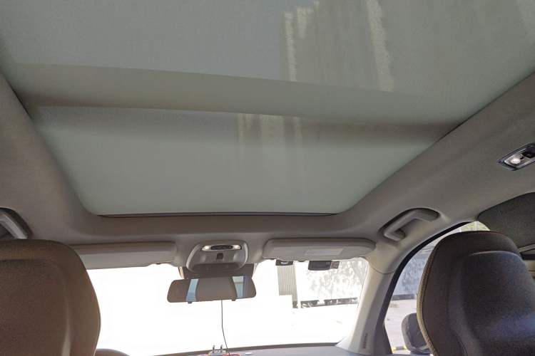 Used Volvo XC90 2020 T5 SmartDrive Luxury 7-Seater Headliner