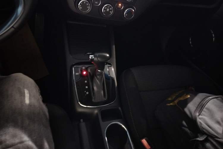 Used Kia K3 2016 1.6L Automatic GLS
