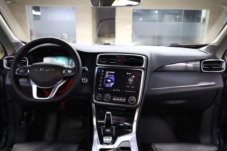 Used Lynk & Co 01 2019 2.0T Two-Wheel Drive Zhaopu Version China VI Standard