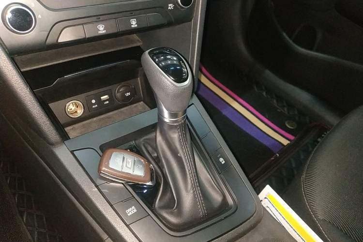 Used Hyundai Elantra (6th Generation / Lingdong) 2018 1.4T Dual-Clutch Xuan Dong · Dynamic Edition
