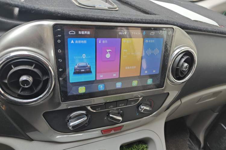 Used JAC Refine M3 2015 Maker Edition 1.6L Luxury Smart Version