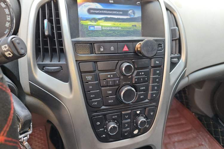 Used Buick GT 2012 XT 1.6L Automatic Fashion Edition