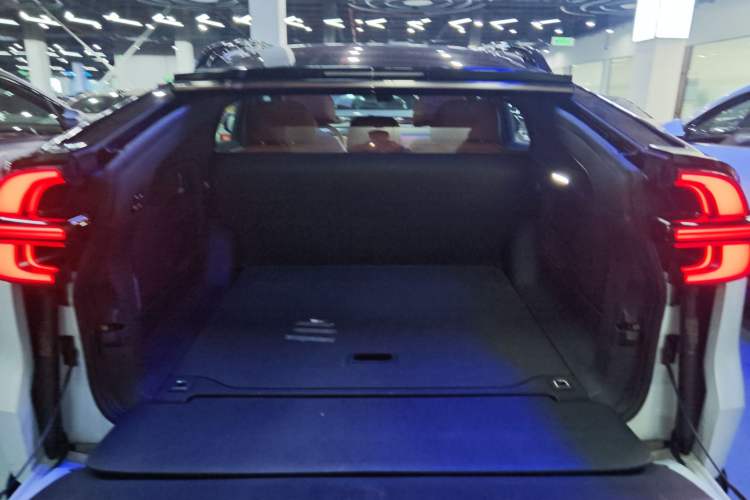 Used CHANGAN NEVO E07 2025 All-Electric 4x4 with 90 kWh Max Intelligent Driving Version
