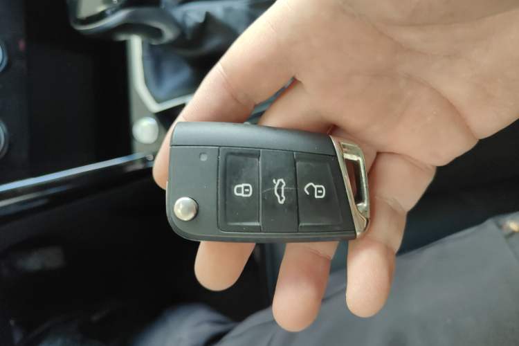 Used Volkswagen Tayron 2019 330TSI Two-Wheel-Drive Luxury Version China V Emission Standard