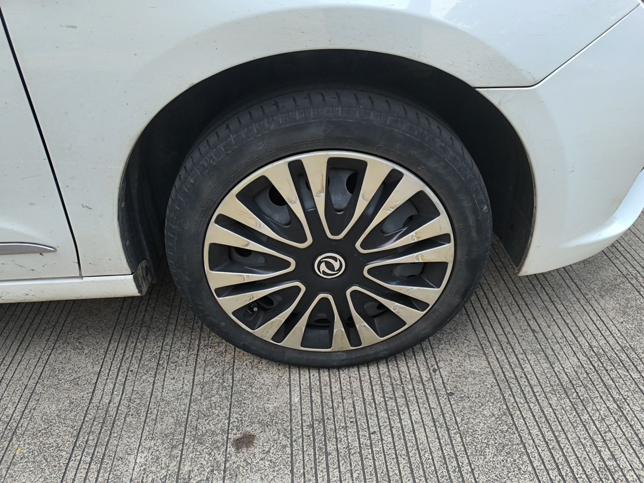 Dongfeng Aeolus E70 2022 500 PLUS Deluxe Edition — снимка 8