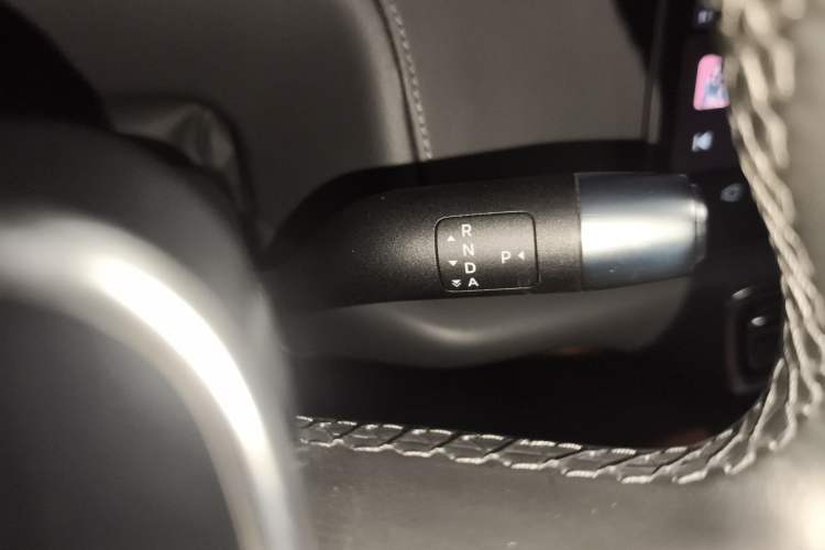 Used Li Auto L9 2022 Max model Gear Lever