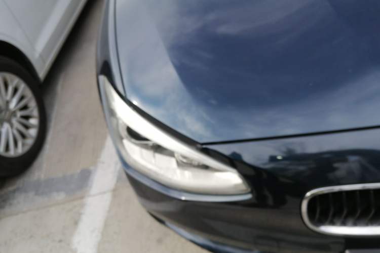 Used BMW 1 Series 2012 118i Leading Model Right Front Headlight