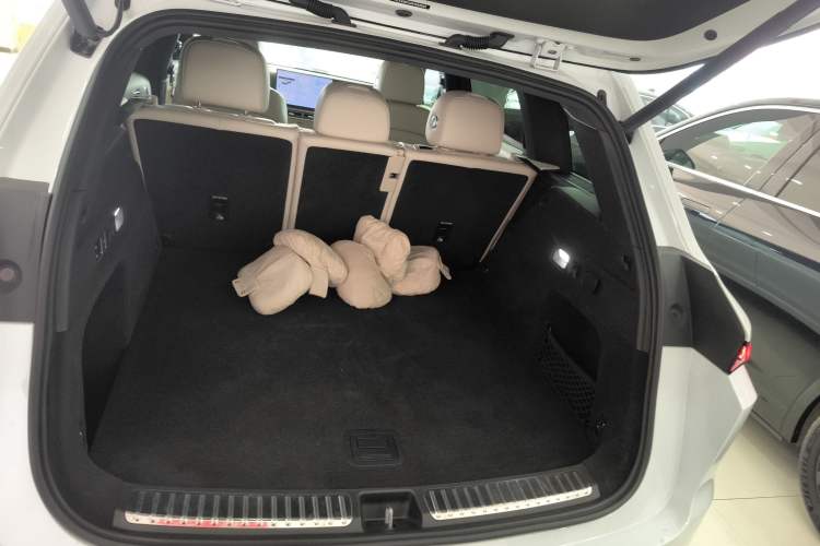 Used Li Auto L7 2024 Pro Model Trunk