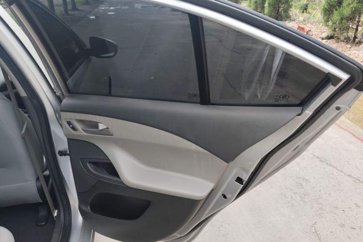 Used Chevrolet Sail 2015 Sail 3 1.5L Manual with Ideal Sunroof Edition