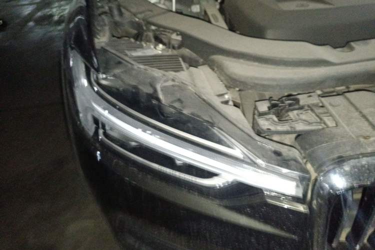 Used Volvo XC60 2019 T5 4x4 Zhiyuan Edition China VI Standard
