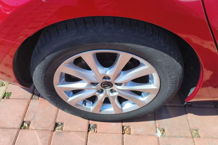 Used Mazda Atenza 2018 2.0L Blue Sky Luxury Edition China V Standard Right Rear Wheel Hub