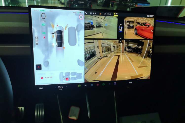 Used Tesla Model Y L 2025 Model Long-Range All-Wheel-Drive Version