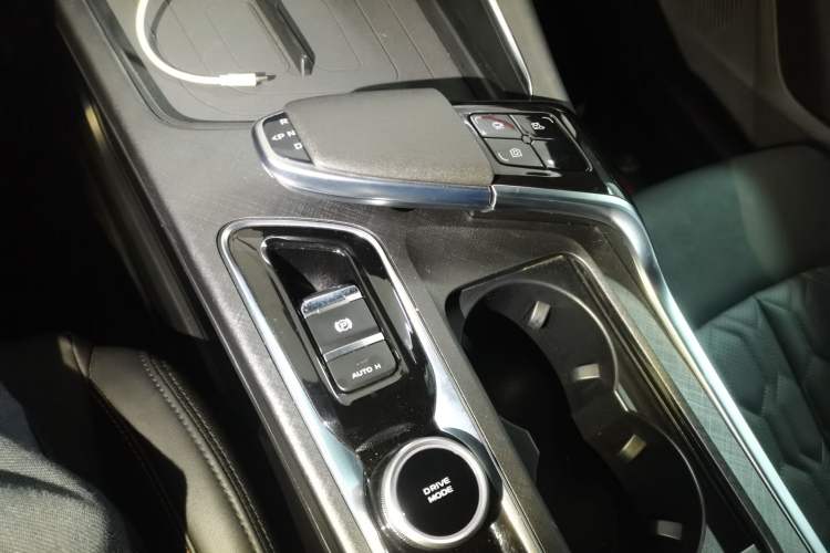 Used CHANGAN UNI-T 2022 1.5T Prestige Version Gear Lever