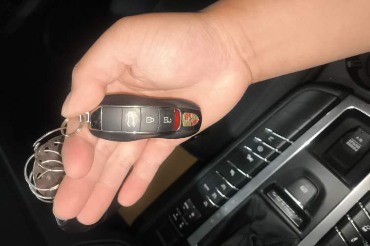 Used Porsche Macan 2018 Macan 2.0T Interior 1