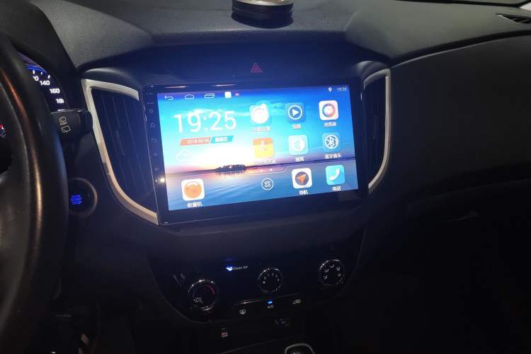 Used Hyundai ix25 2017 1.6L Automatic Smart Version
