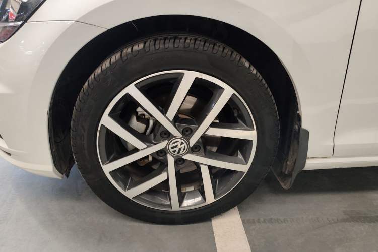 Used Volkswagen Golf 2020 200TSI DSG Comfortable and Ambitious Edition