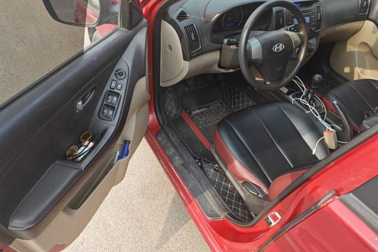 Used Hyundai Celesta 2011 1.6L Manual Comfort Edition
