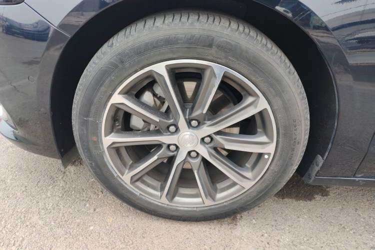 Used Buick LaCrosse 2019 28T Prestige Model