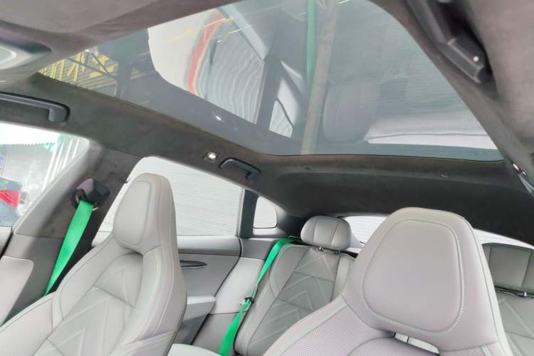 Used Zeekr 001 2023 WE Edition 100 kWh
