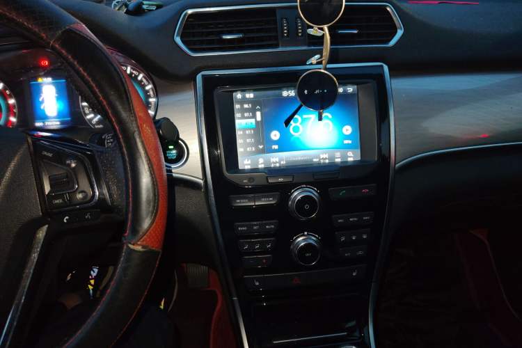 Used Haval H2 2017 Red-Label 1.5T Manual Two-Wheel-Drive Elite Model