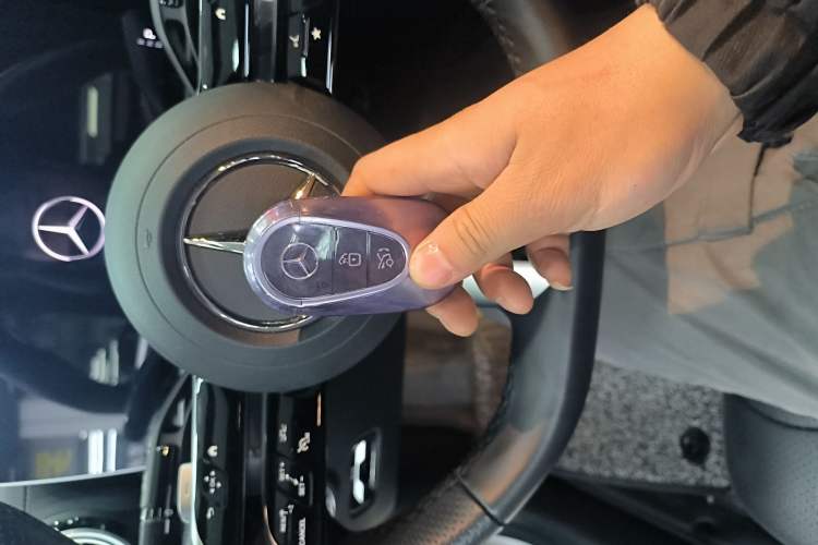 Used Mercedes-Benz CLE 2024 CLE 260 Convertible Coupe Interior 1