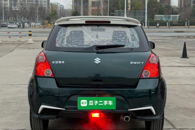 Used Suzuki Swift 2016 1.5L Automatic Fashionable Coolplay Edition
