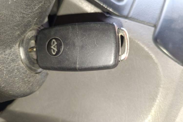 Used RELY H5 2011 2.0T Business Comfort Edition Vehicle Key