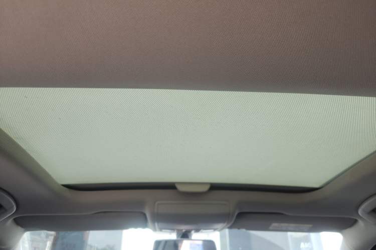 Used Volkswagen Lamando 2019 280TSI DSG Comfort Edition China VI standard Headliner