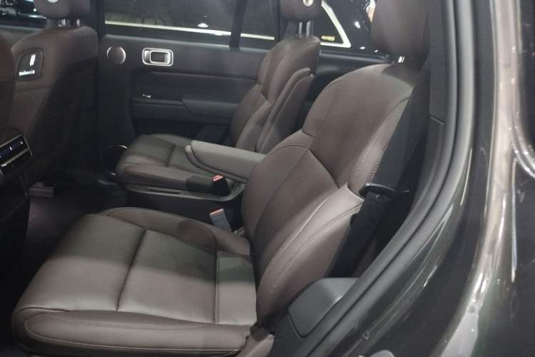 Used Li Auto L8 2023 Pro Model
