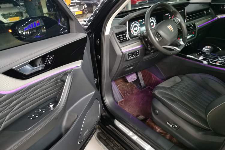 Used Hongqi HS5 2022 Revised Version 2.0T Smart Connect Flagship Edition
