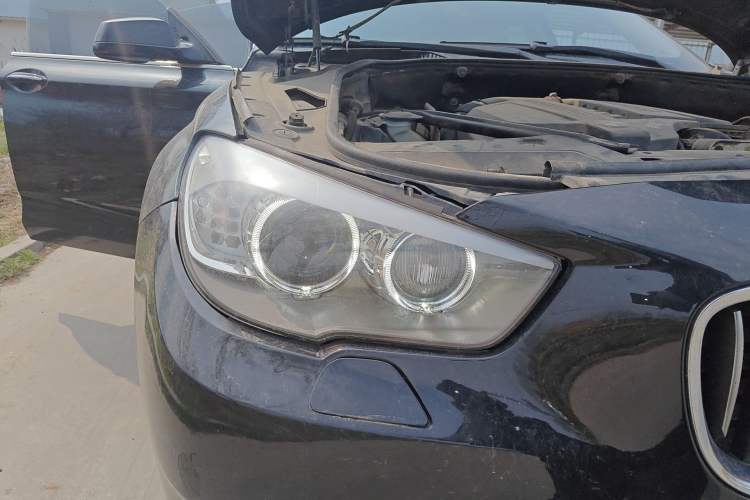 Used BMW 5 Series GT 2013 535i Leading Model Right Front Headlight