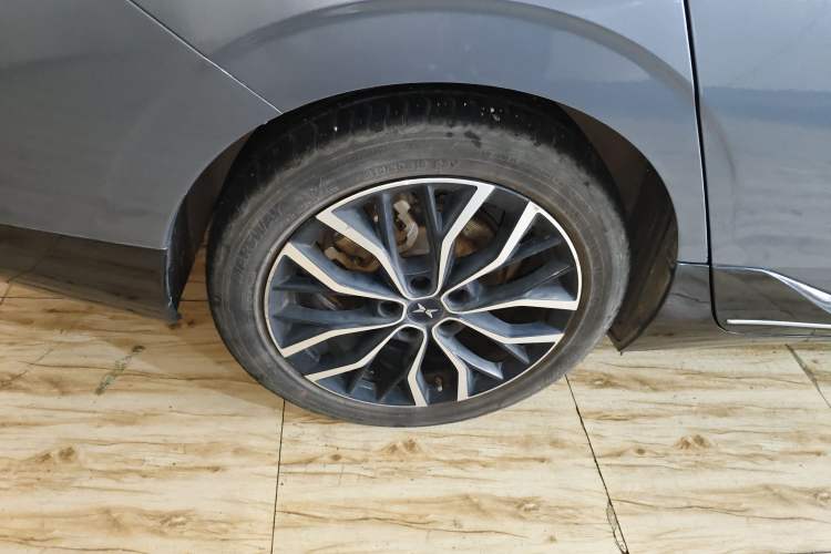 Used XPeng P5 2021 460G+ Exterior 5