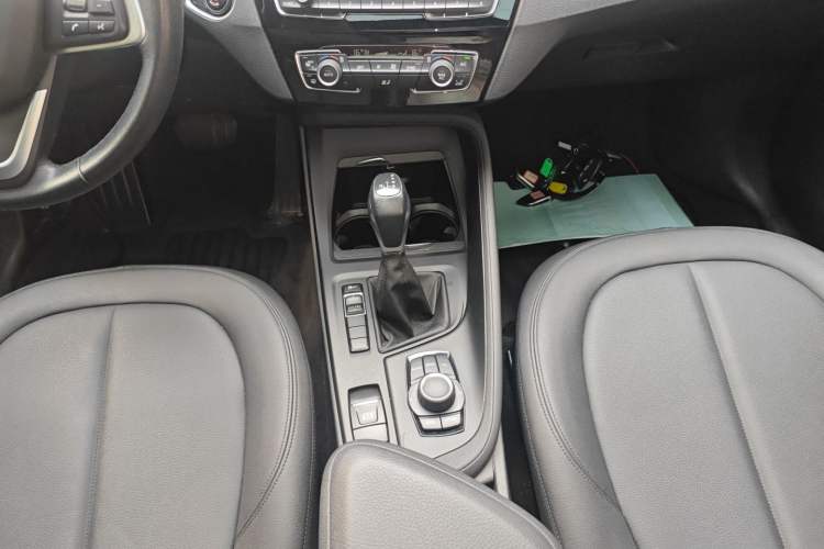 Used BMW X1 2016 sDrive18Li Fashion Model Gear Lever