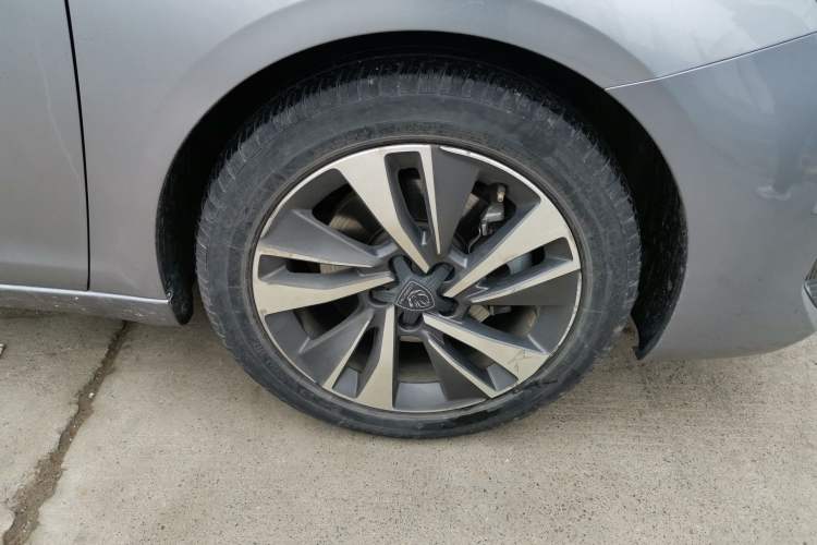 Used Peugeot 408 2022 1.6T Light-Chasing Edition
