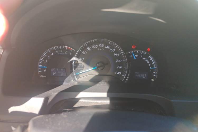 Used Toyota Camry 2015 2.0G Premier Edition
