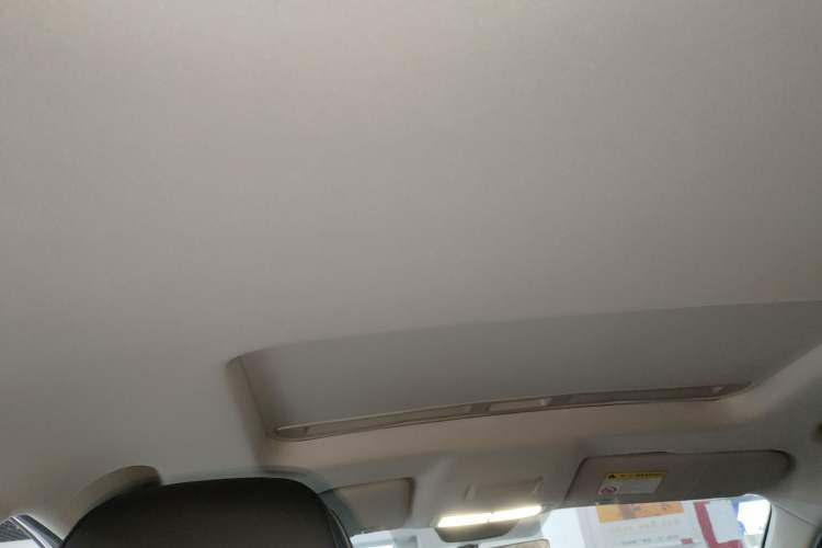 Used Roewe i5 2023 1.5L CVT Luxury Edition