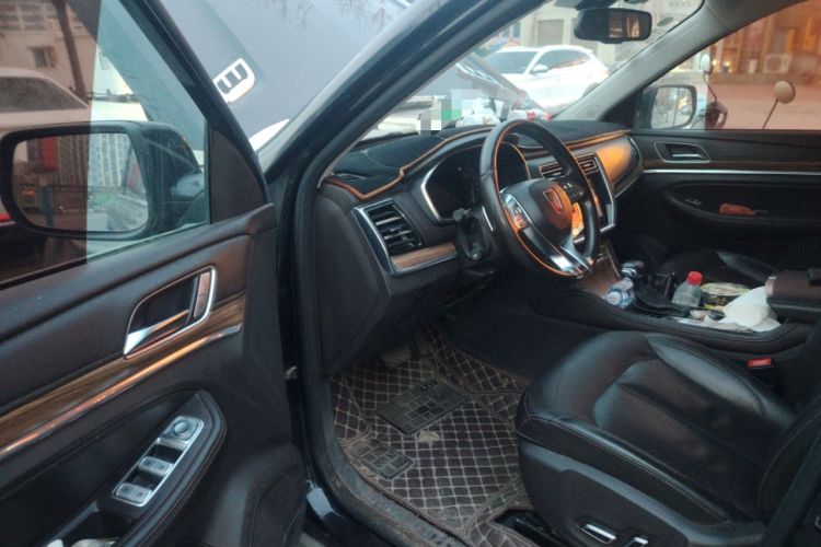 Used Roewe RX8 2018 30T Smart Connectivity Two-Wheel Drive Flagship Edition