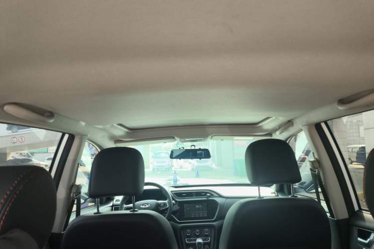 Used Chery Tiggo 3 2022 Classic Value Edition 1.5T CVT Prestige Model Headliner