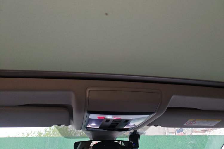 Used Volkswagen Passat 2024 380TSI Dragon Glory Edition Headliner