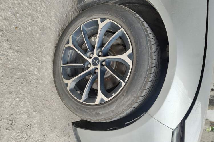 Used XPeng P7 2022 480 Standard Range Smart Drive Edition
