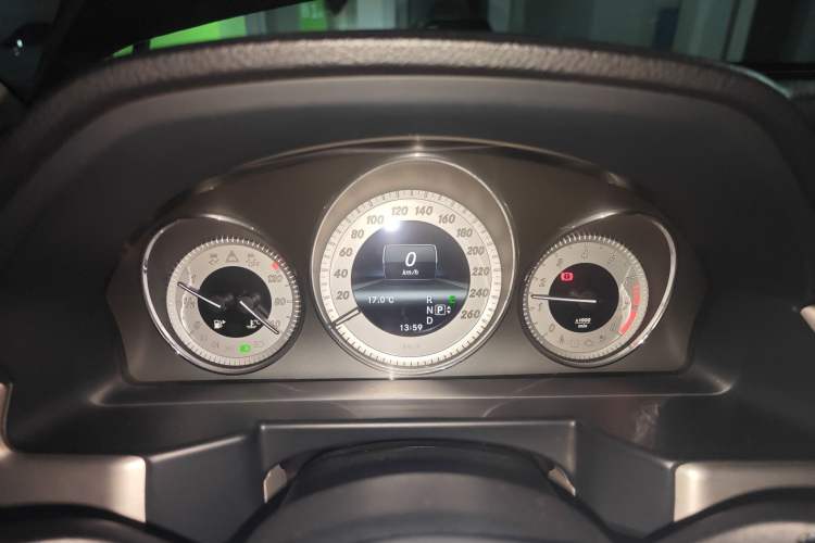 Used Mercedes-Benz GLK-Class 2013 GLK 300 4MATIC Dynamic Edition Instrument Cluster