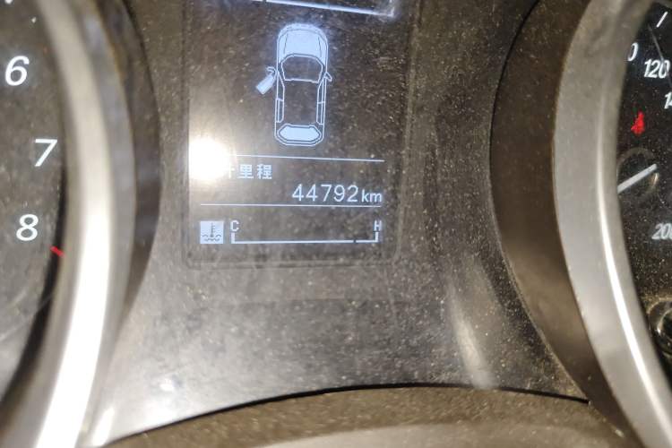 Used Baojun 730 2016 1.5L Manual Value Edition 7 Seats China V Emission Standard