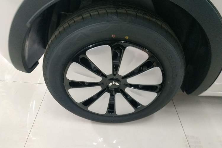 Used Wuling Bingo 2024 333 km Enjoyment Version